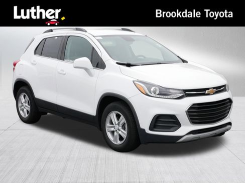 Used 2019 Chevrolet Trax LT w/ LPO, Cargo Package image 1