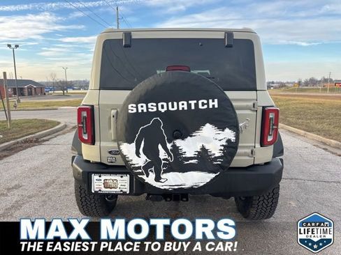 New 2025 Ford Bronco Outer Banks w/ Sasquatch Package image 26
