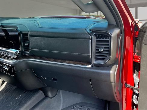 Used 2024 GMC Sierra 1500 Elevation AWD/4WD image 26
