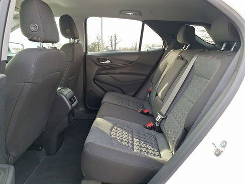 Used 2023 Chevrolet Equinox LT image 14