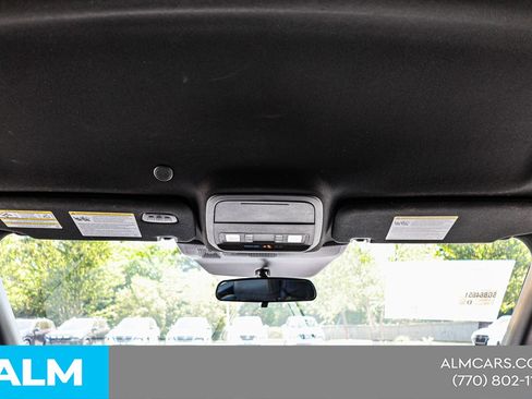 Used 2025 Ford Explorer ST-Line w/ ST-Line Street Pack AWD/4WD image 51