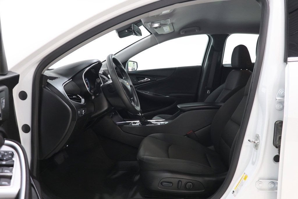 Used 2024 Chevrolet Malibu LT FWD image 15