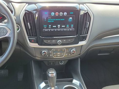 Used 2019 Chevrolet Traverse LT w/ LPO, Floor Liner Package AWD/4WD image 23