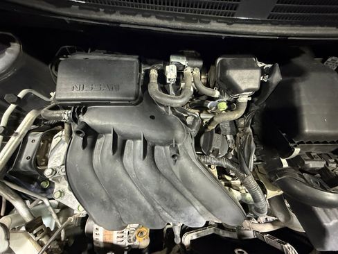 Used 2019 Nissan Versa SV FWD image 22