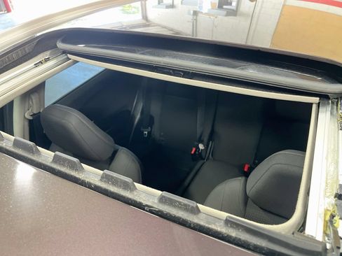 Used 2022 Honda HR-V EX image 21