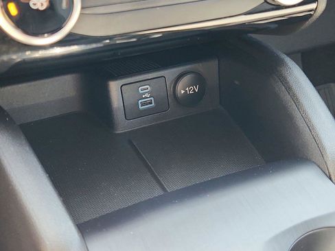 Certified 2022 Ford Escape S AWD/4WD image 25