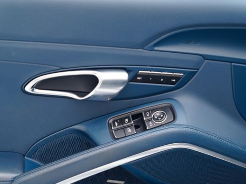 Certified 2015 Porsche 911 Carrera 4S image 26