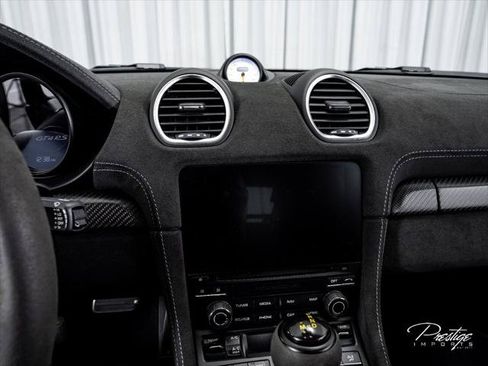 Used 2023 Porsche 718 Cayman GT4 RS RWD image 34