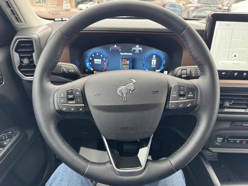 Used 2025 Ford Bronco Sport Outer Banks w/ Outer Banks Tech Package+ image 23