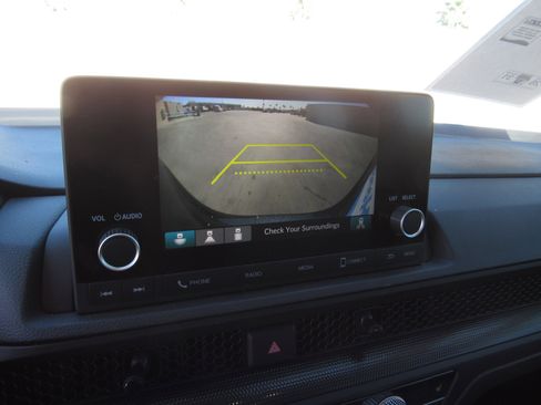 Used 2025 Honda CR-V EX image 20