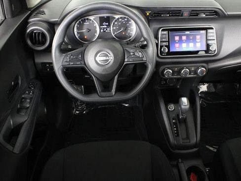 Certified 2025 Nissan Kicks Play S FWD image 7