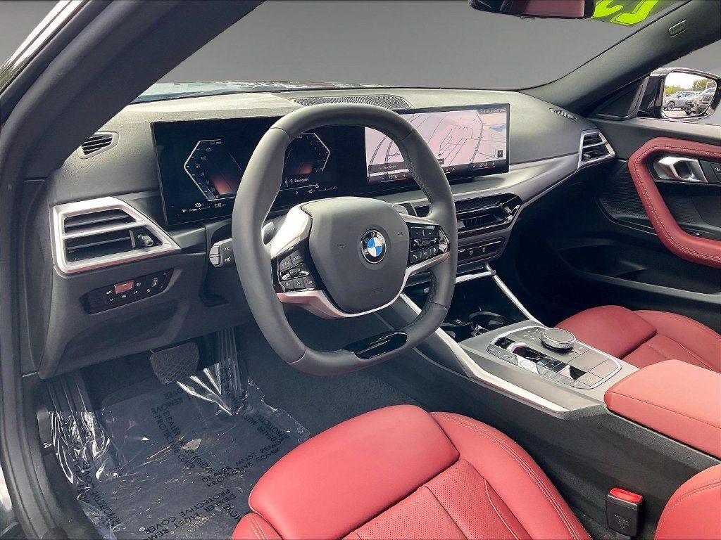 Used 2025 BMW 230i Coupe w/ M Sport Package RWD image 8