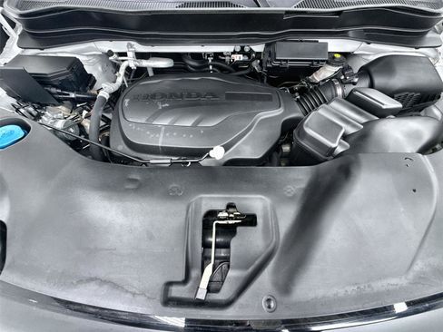 Used 2022 Honda Pilot Special Edition image 11