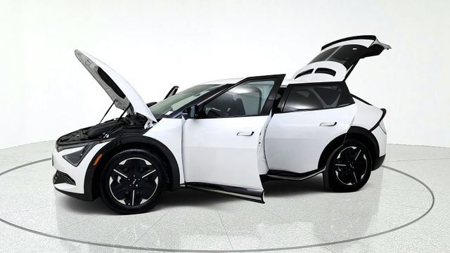 Used 2025 Kia EV6 Wind AWD/4WD image 15