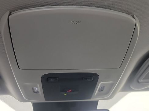 Used 2025 Toyota Camry LE w/ Convenience Package image 30