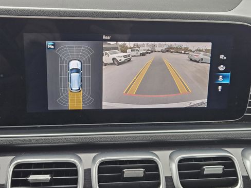 Used 2020 Mercedes-Benz GLE 350 image 18