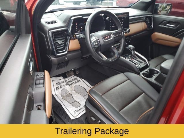 Used 2023 GMC Canyon AT4 w/ AT4 Premium Package AWD/4WD image 12