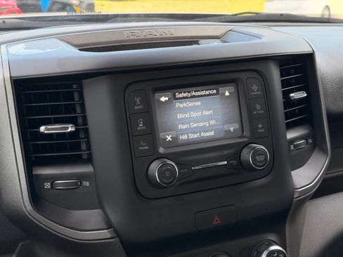 Used 2019 RAM 2500 Tradesman w/ Safety Group AWD/4WD image 47