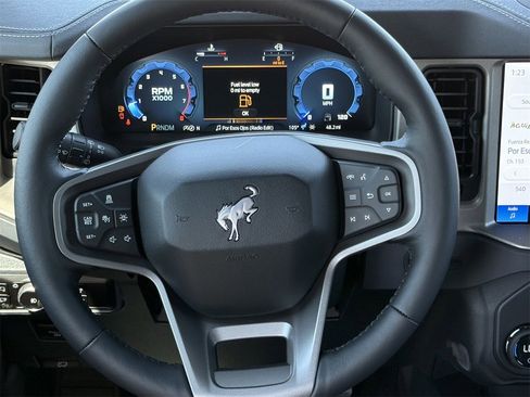 New 2025 Ford Bronco Outer Banks image 36