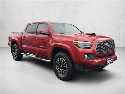 Certified 2022 Toyota Tacoma TRD Sport image 3