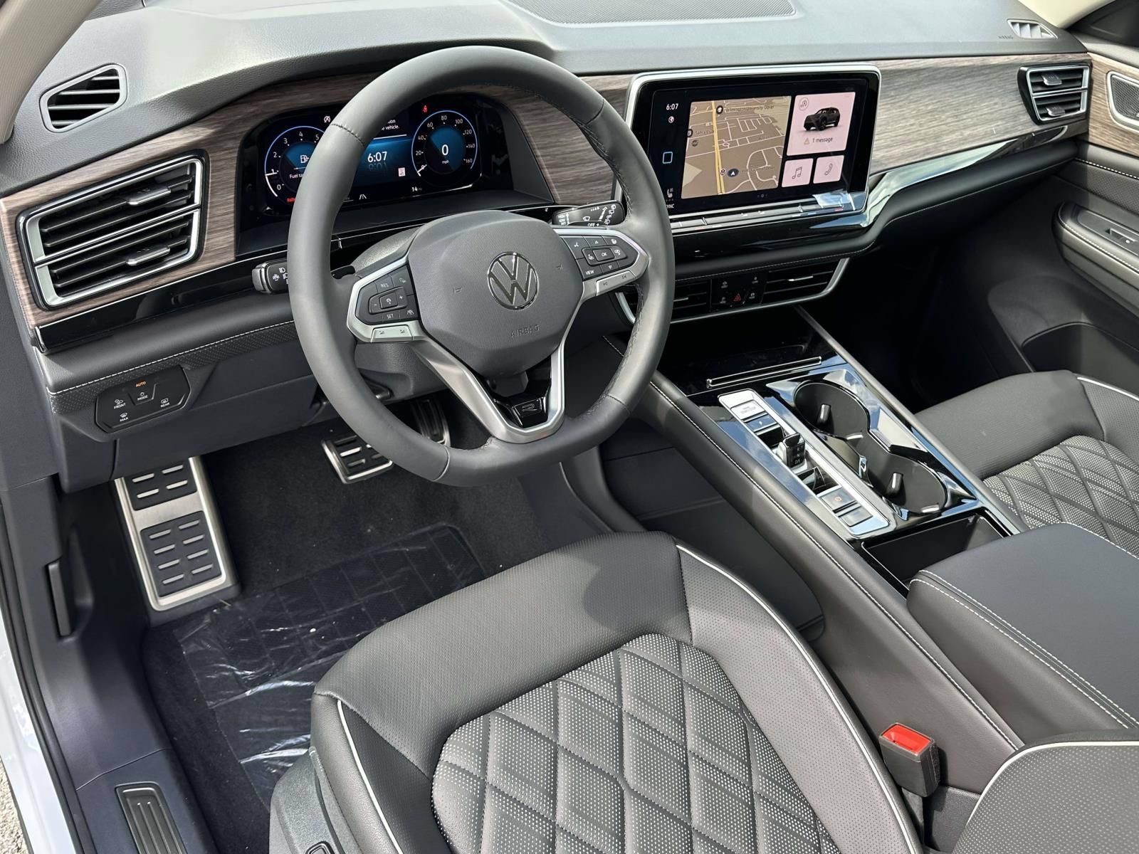New 2026 Volkswagen Atlas SEL Premium R-Line AWD/4WD image 10