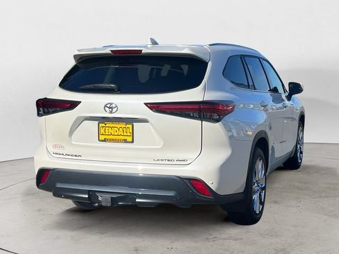 Used 2021 Toyota Highlander Limited AWD/4WD image 5