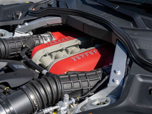 Certified 2025 Ferrari Purosangue image 23