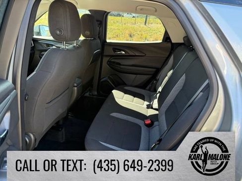 Used 2025 Chevrolet TrailBlazer LT AWD/4WD image 24