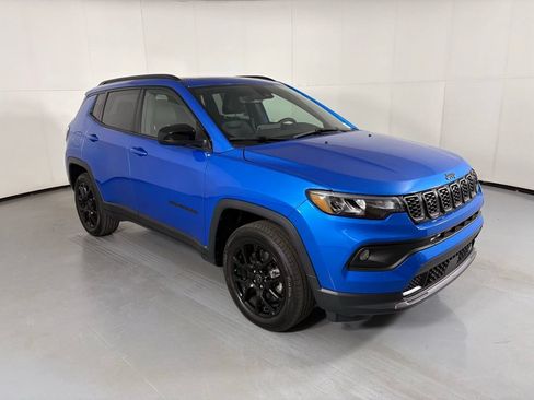 New 2026 Jeep Compass Latitude w/ Sun and Sound Group AWD/4WD image 2