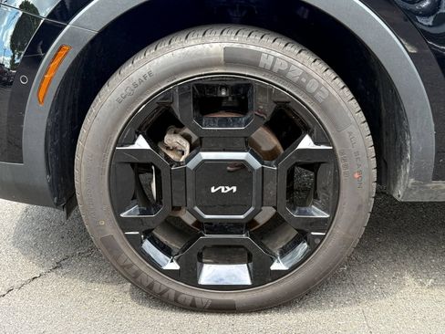 Certified 2024 Kia Sorento SX AWD/4WD image 11