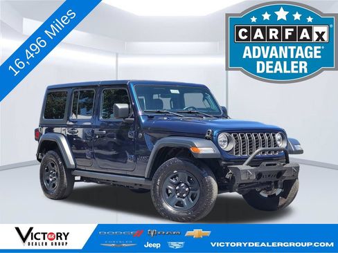 Used 2025 Jeep Wrangler Unlimited Sport AWD/4WD image 1