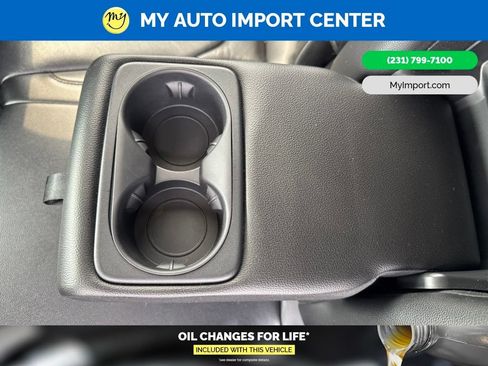 Used 2022 Ford Edge Titanium AWD/4WD image 26