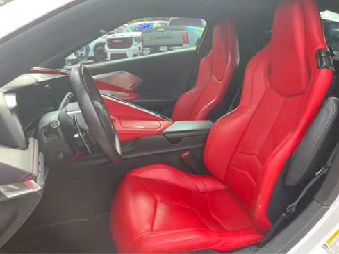 Used 2024 Chevrolet Corvette Stingray Preferred Cpe w/ Battery Protection Package RWD image 12
