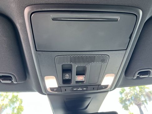 Used 2025 Honda Civic Sport Touring image 29