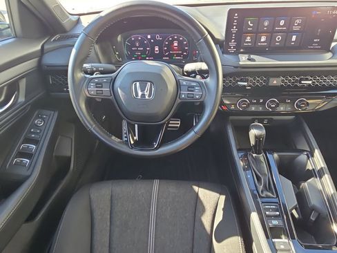 Used 2023 Honda Accord Sport image 28