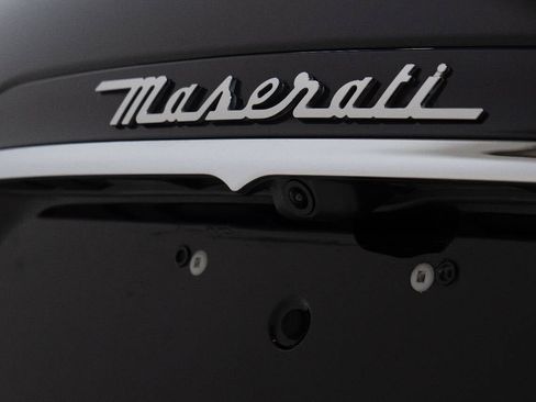 Used 2017 Maserati Ghibli Base 4dr Sedan image 14