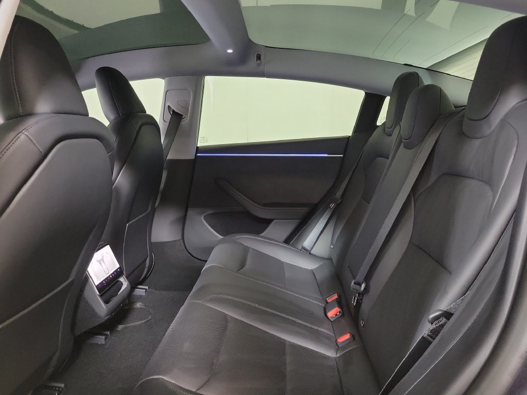 Used 2025 Tesla Model 3 Long Range AWD/4WD image 20