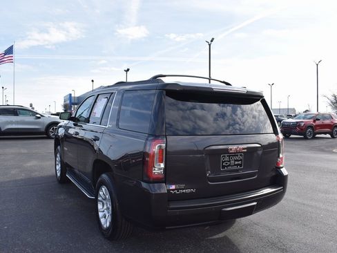 Used 2015 GMC Yukon SLT w/ HD Trailering Package image 4