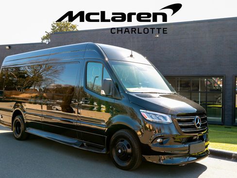 New 2024 Mercedes-Benz Sprinter 3500 image 2
