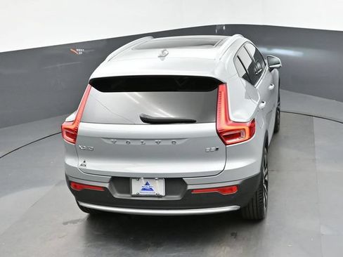 Used 2024 Volvo XC40 B5 Plus w/ Climate Package AWD/4WD image 46