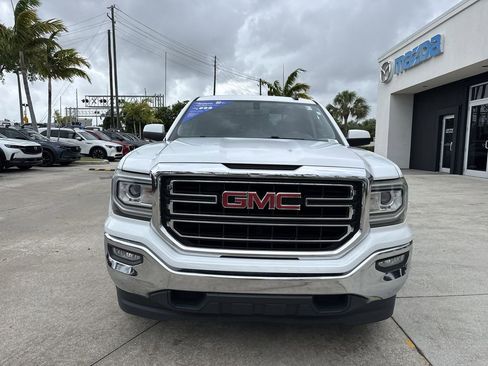 Used 2018 GMC Sierra 1500 SLE w/ SLE Value Package image 29