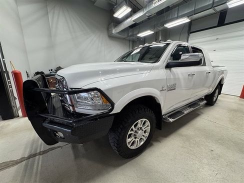 Used 2017 RAM 2500 Laramie image 3