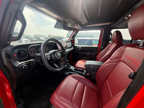 Used 2024 Jeep Wrangler Unlimited Rubicon 392 AWD/4WD image 5