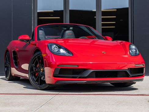 Certified 2019 Porsche 718 Boxster GTS image 6