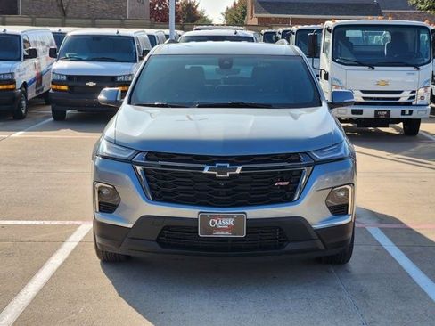 Used 2023 Chevrolet Traverse RS image 10