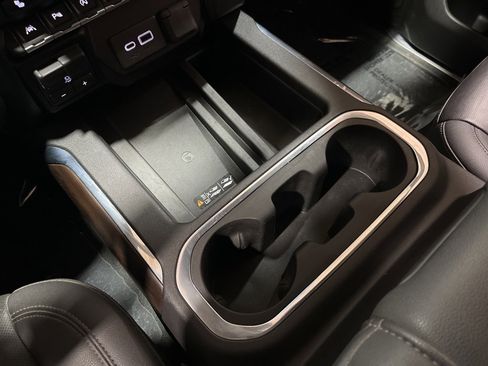 Used 2021 GMC Sierra 1500 SLT w/ SLT Premium Plus Package image 32