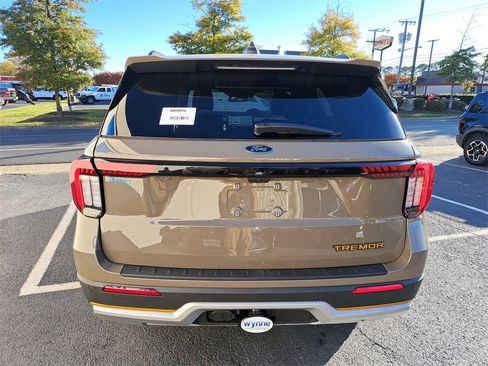 New 2026 Ford Explorer Tremor w/ Tremor Convenience Package image 5