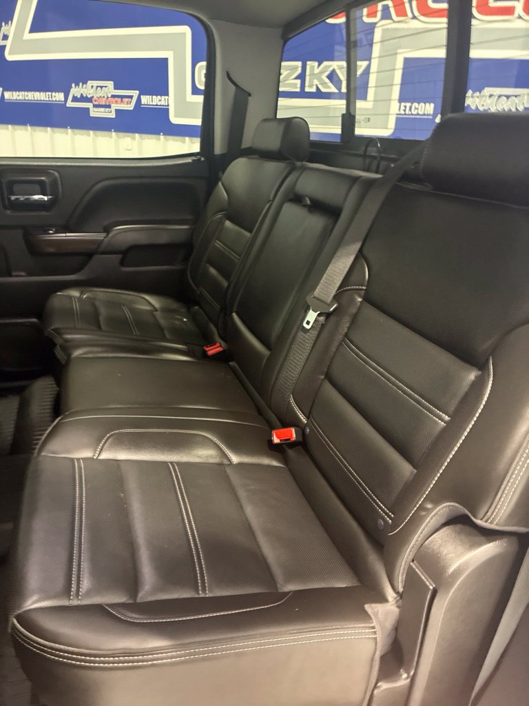 Used 2018 GMC Sierra 1500 Denali w/ Denali Ultimate Package AWD/4WD image 32