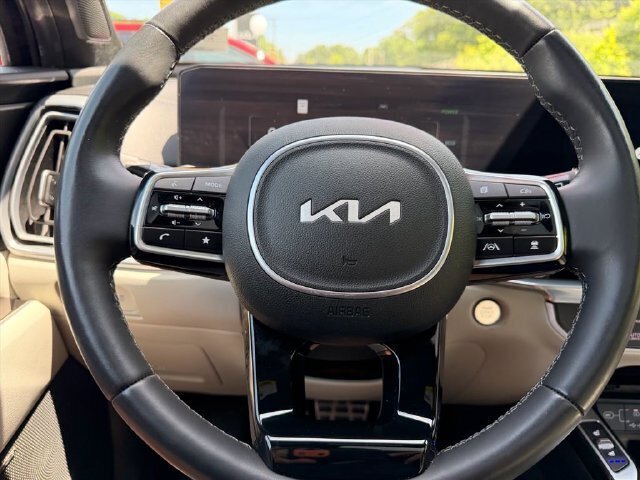 Used 2025 Kia Sorento SX Prestige AWD/4WD image 20