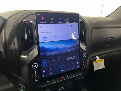 Used 2021 Chevrolet Silverado 1500 RST AWD/4WD image 23